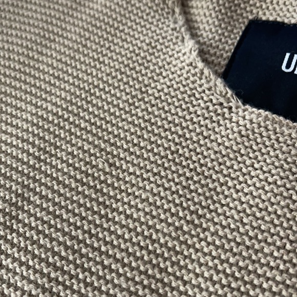 Oversized Asymmetrical Brown Sweater - Picture 10 of 12